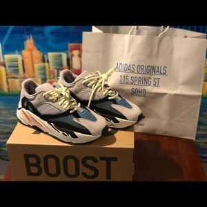 Adidas Yeezy 700 Wave Runner